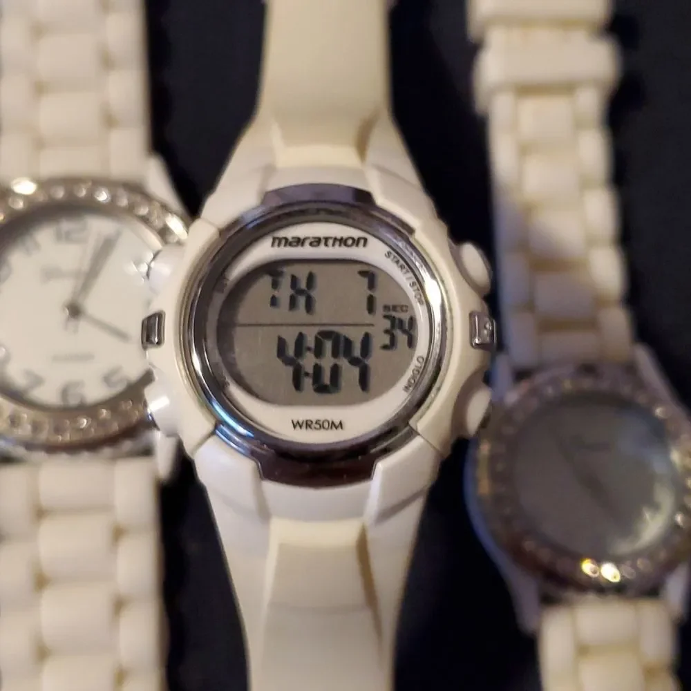 Resellers Collecters Lot 7 White Watch  Women's Working Watches Bands‎ NO OFFERS